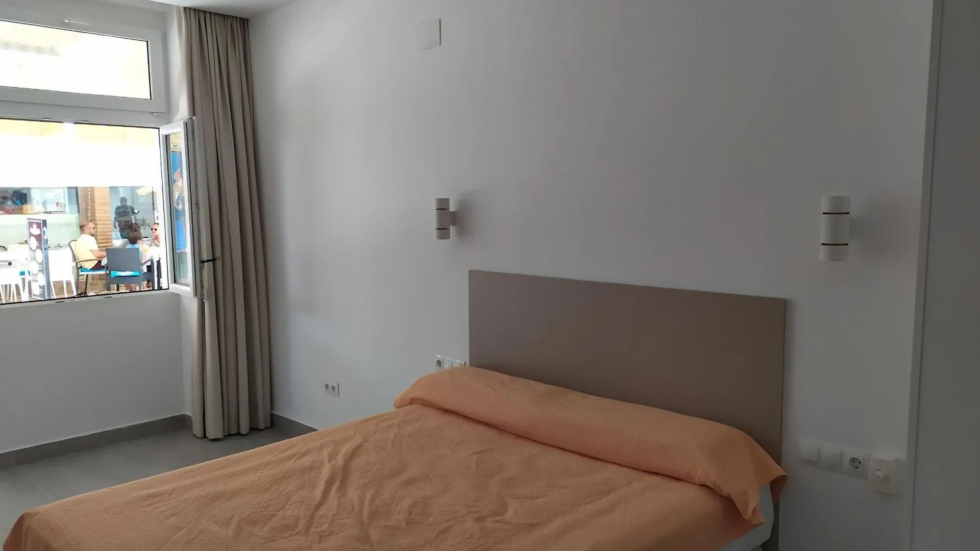 Apartment Carihuela Beach Apartamentos Torremolinos