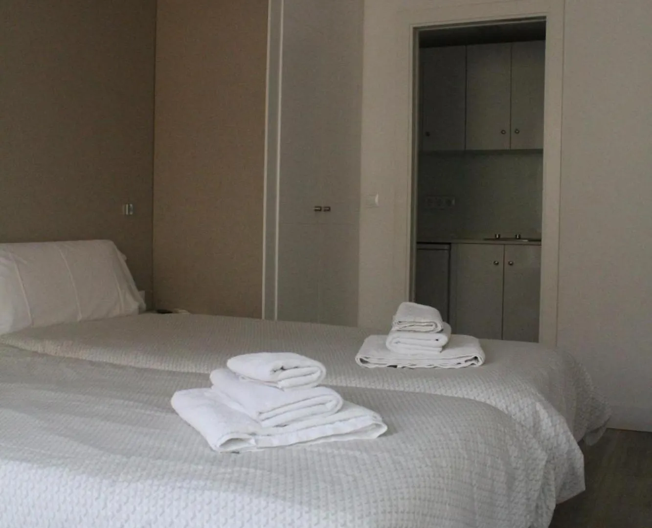 Carihuela Beach Apartamentos Torremolinos Spain