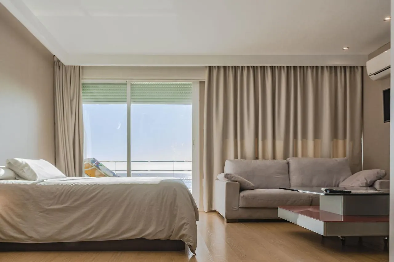 Carihuela Beach Apartamentos Torremolinos Apartment