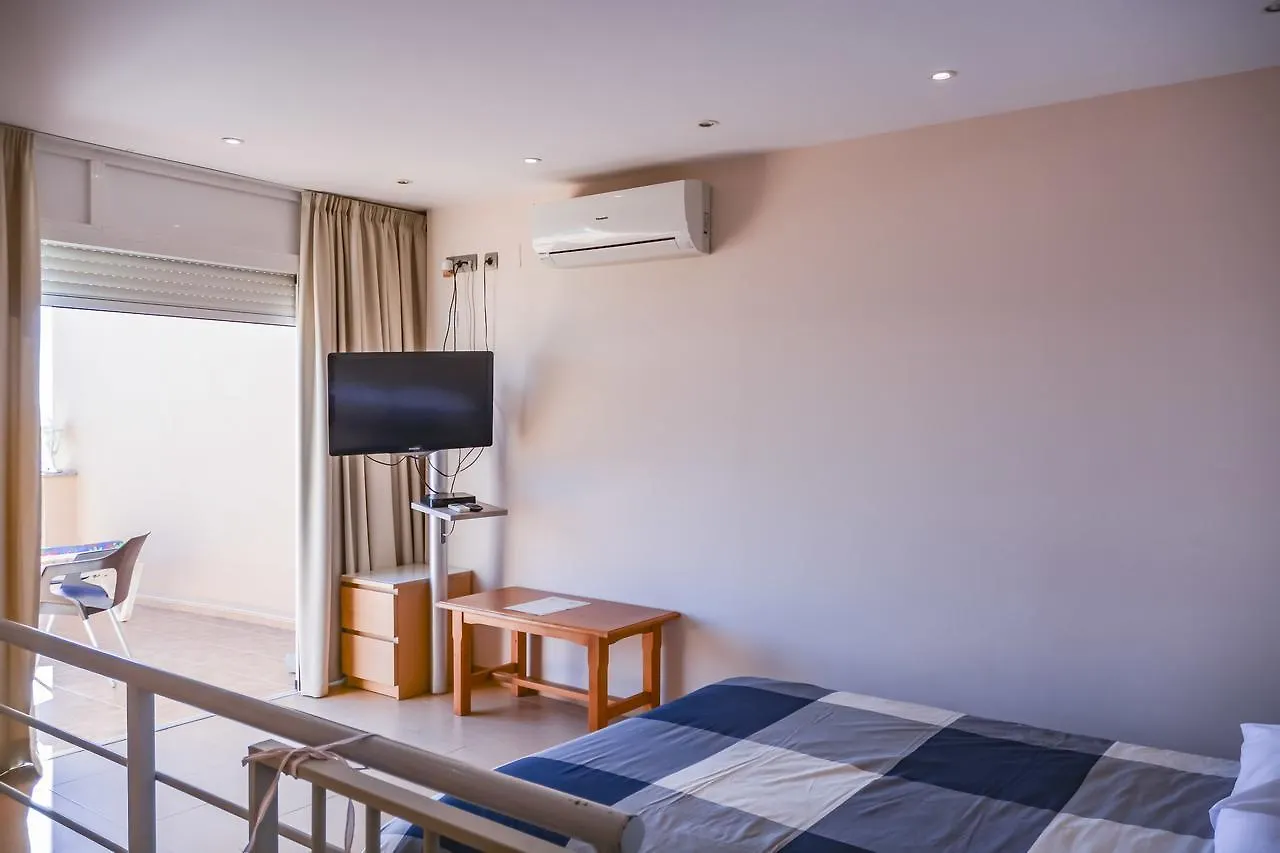 Carihuela Beach Apartamentos Torremolinos 0*,  Spain
